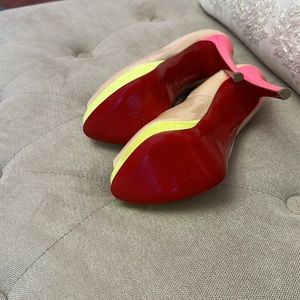 Authentic Never Worn Christian Louboutin heels!
